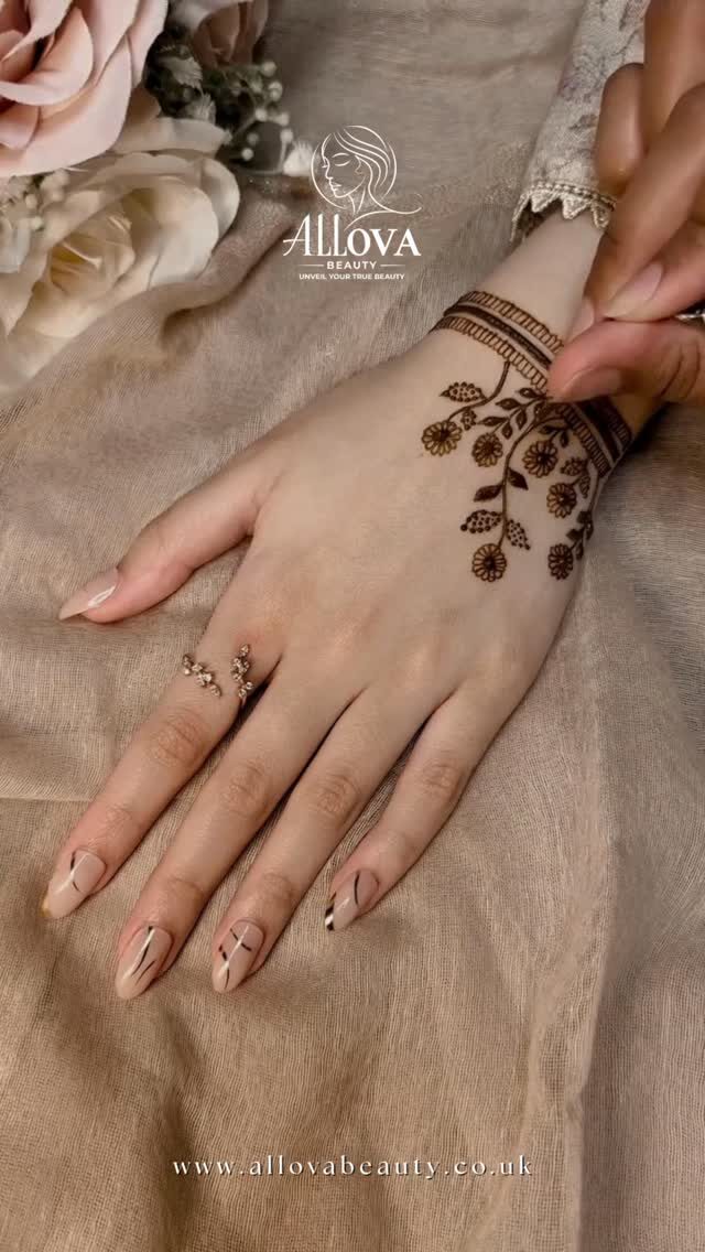 Instagram post from allovabeauty_official. This post is in position 15.